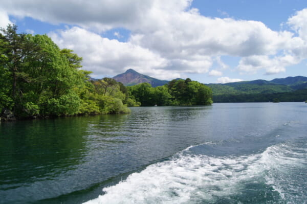 [裏磐梯]桧原湖の景観