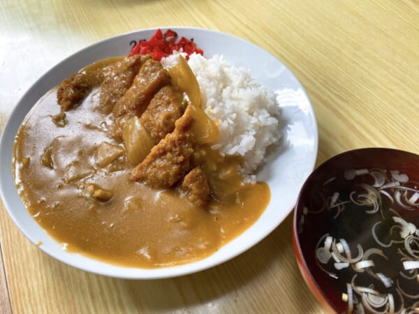 よしのや食堂、カツカレー