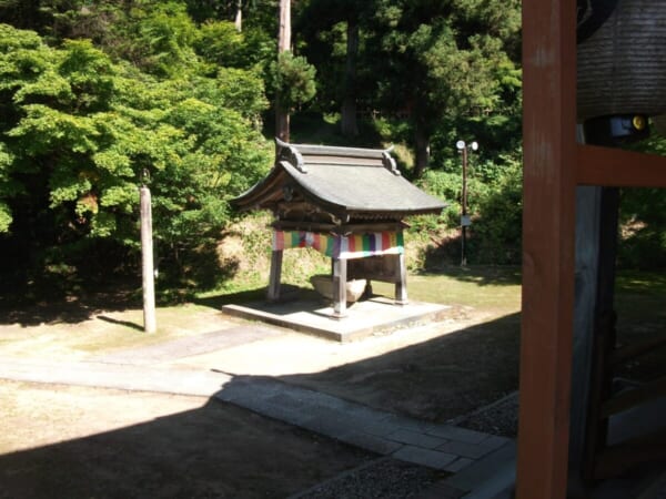 福満虚空蔵尊圓蔵寺 北参門(福満門)の手水舎