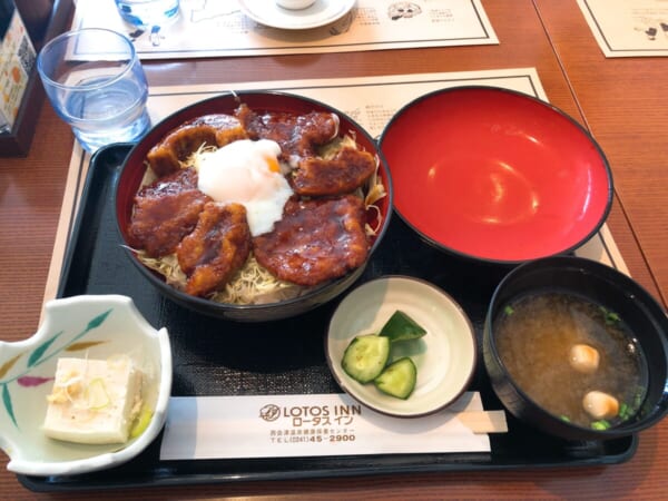 ロータスイン レストラン 會wase (あいわせ)  ダブルソースカツ丼