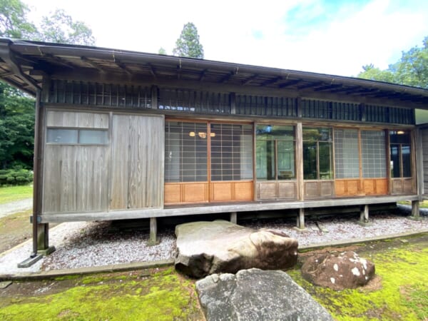 福島県 迎賓館 松の間外観