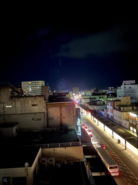 ピザハウス宝島 神明通り、夜景