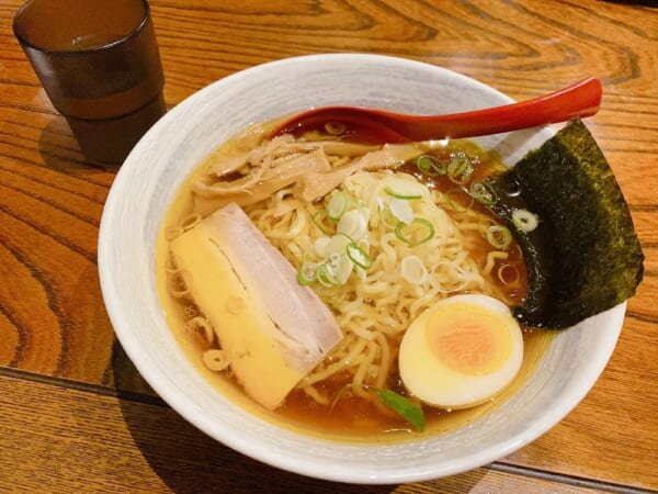 菜華楼(さいかろう) 醤油ラーメン