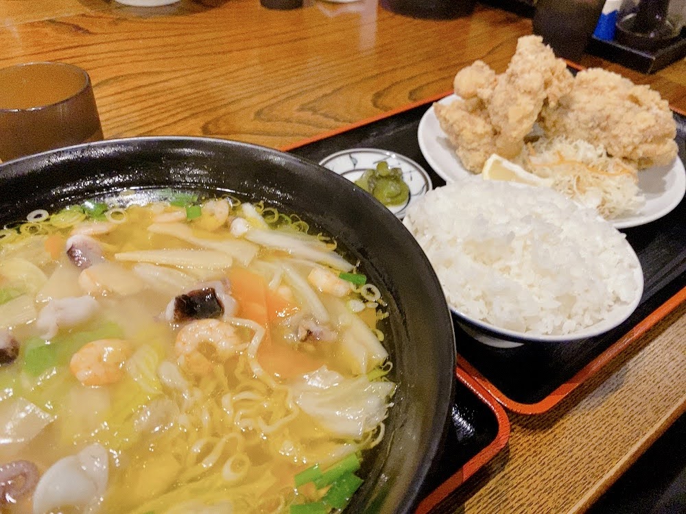 菜華楼 中華麺 鳥の唐揚げ定食 ラーメン 夕飯 Rとさかな