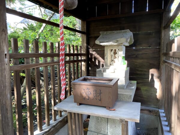 御薬園 稲荷神社