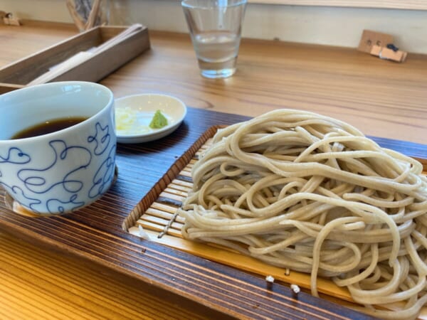 蕎麦カフェ SCHOLA（スコラ）せいろ蕎麦