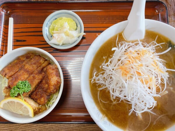 いとう食堂 ミニソースカツ丼+みそネギラーメン