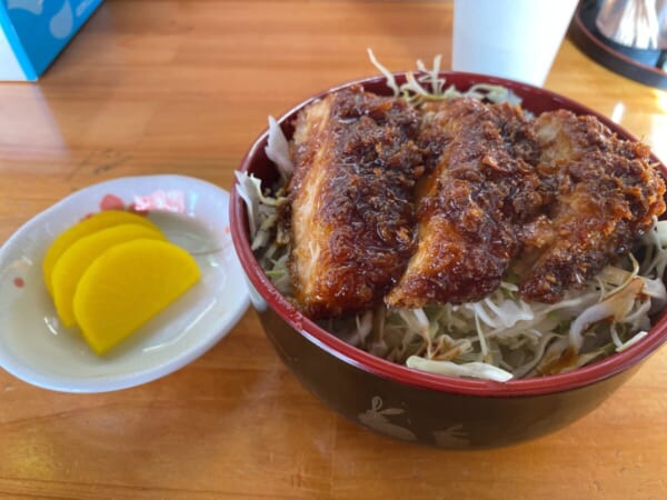 お食事処つるや ソースカツ丼