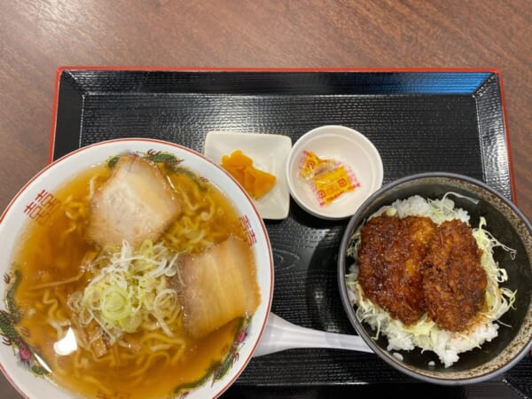 らぁ麺 まえ田 ソースカツセット