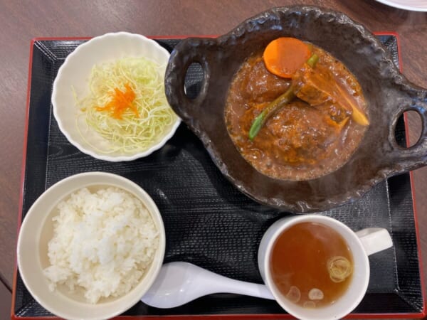 らぁ麺 まえ田 ハンバーグ定食