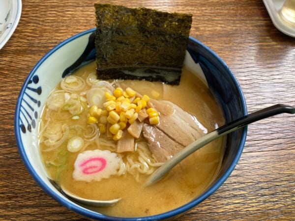 はせがわ みそラーメン