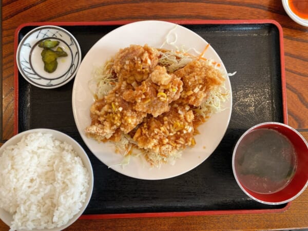 菜華楼 かりかり唐揚げ定食