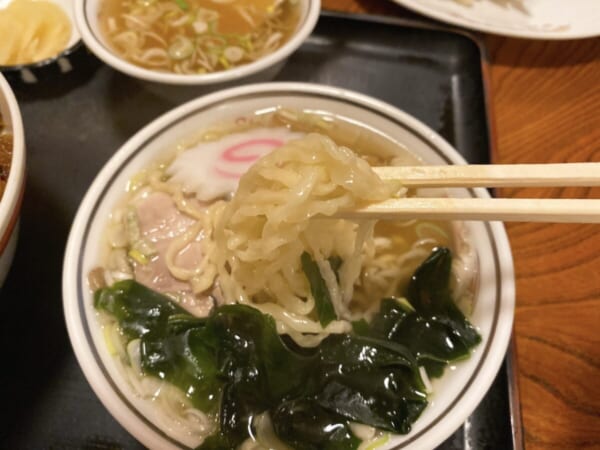 若大将 麺アップ