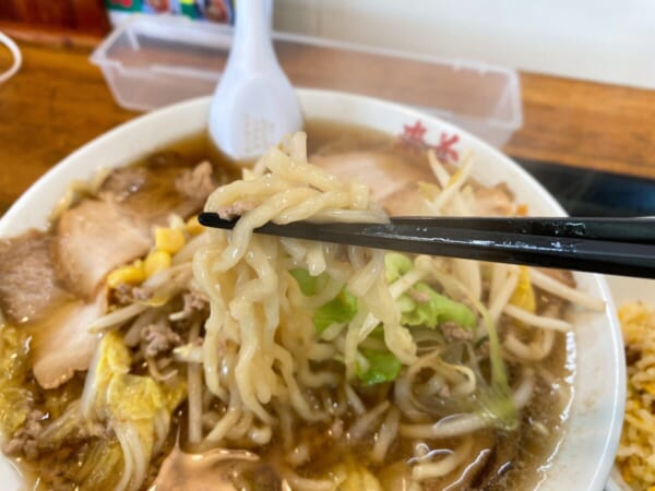 喜多方ラーメン 来夢 麺アップ