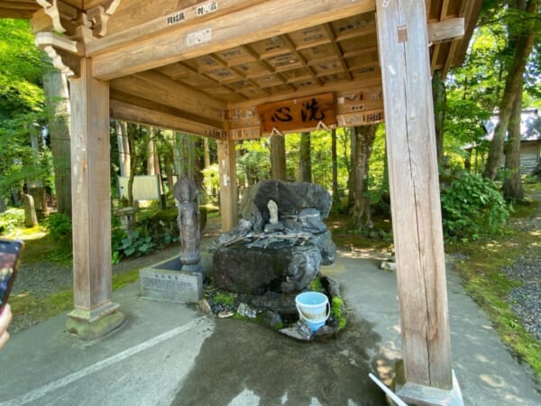 鳥追観音如法寺 手水舎