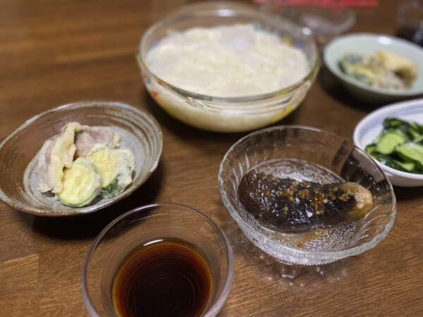 ナスのジャバラ炒めと天ぷら2種