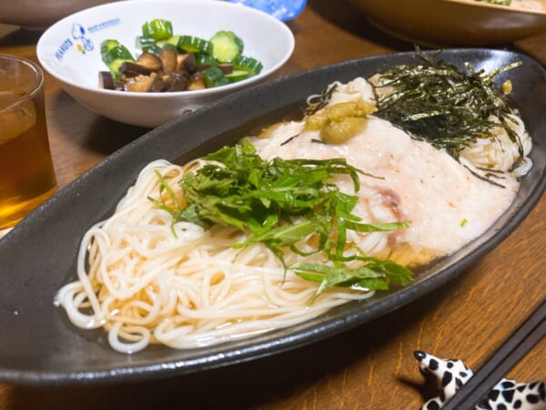 梅とろろそうめん