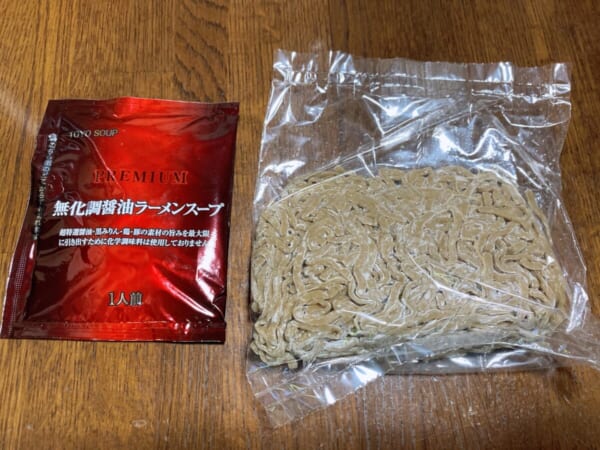 麺とスープ