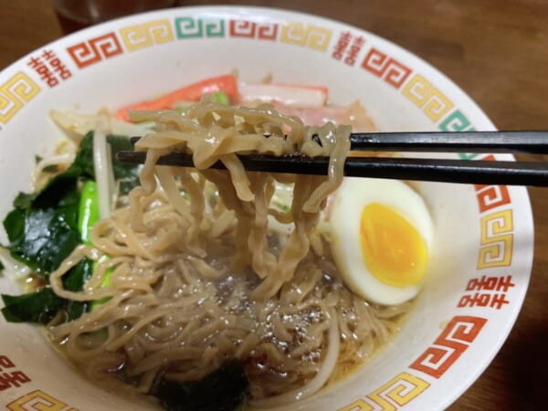 黒いラーメン