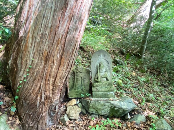 東山温泉 羽黒山湯上神社 三十三観音の十二番