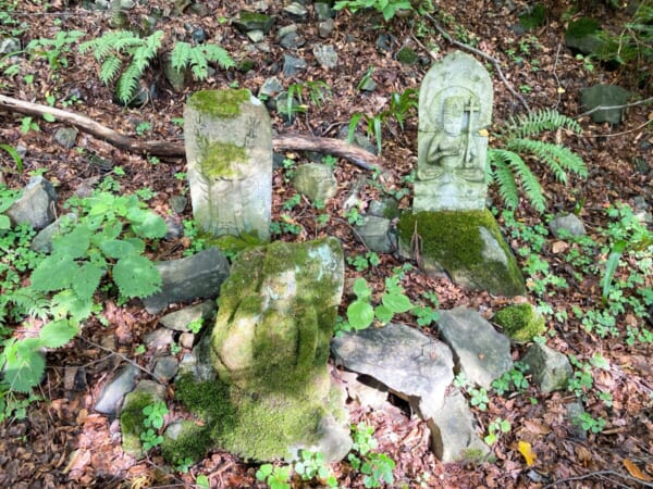 東山温泉 羽黒山湯上神社 三十三観音の九番