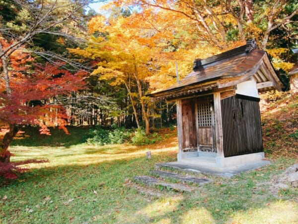 土津神社(はにつじんじゃ)