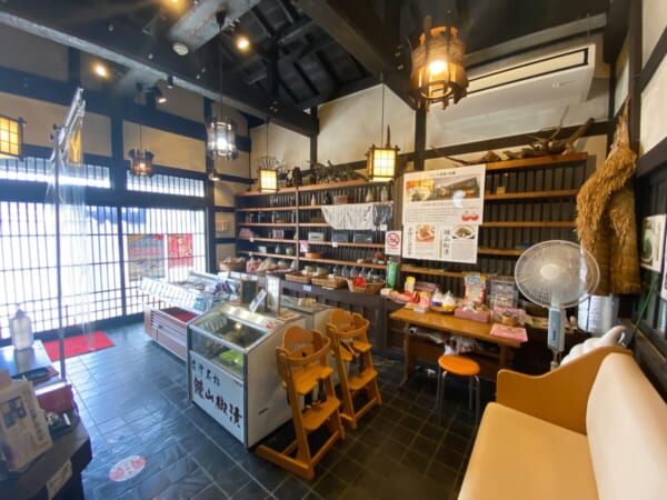 会津 二丸屋武蔵亭 店内 売店