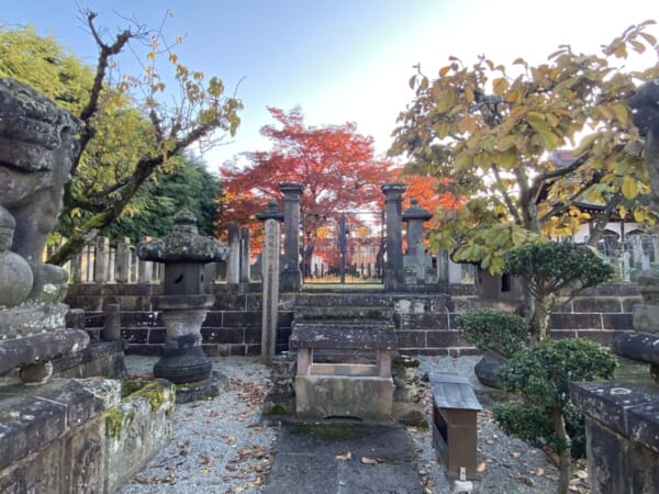 阿弥陀寺 東軍墓地