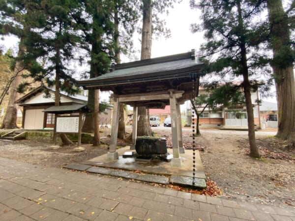 新宮熊野神社 手水舎