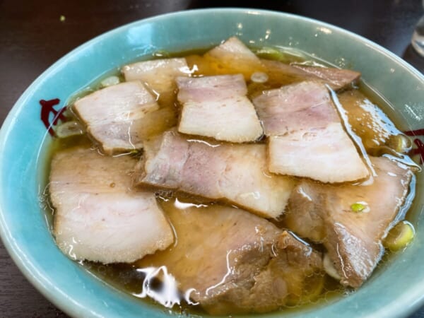 あじ庵食堂 肉盛りラーメン