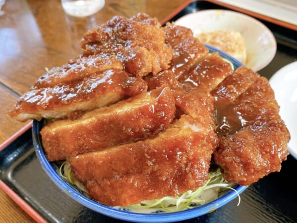 ラーメン処 天神 ジャンボカツ丼