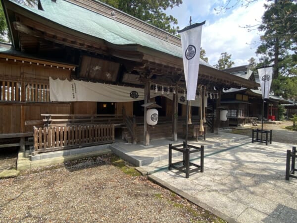 蚕養国神社 拝殿