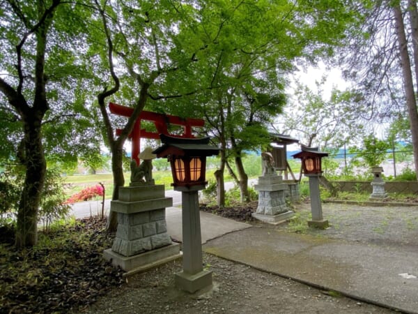 殺生石稲荷神社 (伊佐須美神社 末社) 鳥居
