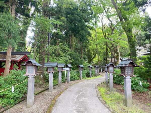 伊佐須美神社 西側参道