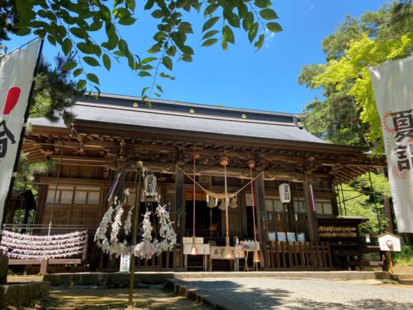 土津神社 6月 拝殿