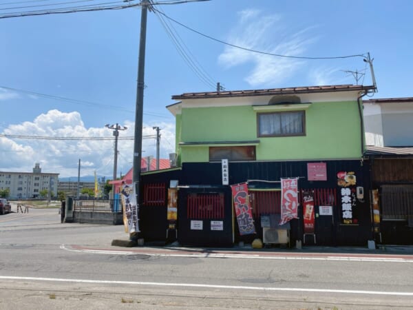 鈴木飯店 外観