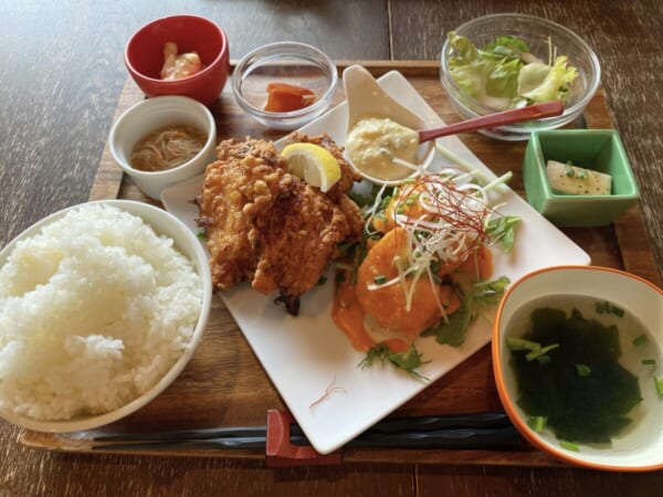 下町情熱食堂 焼オヤジ エビチリマヨ + 国産鶏からあげ