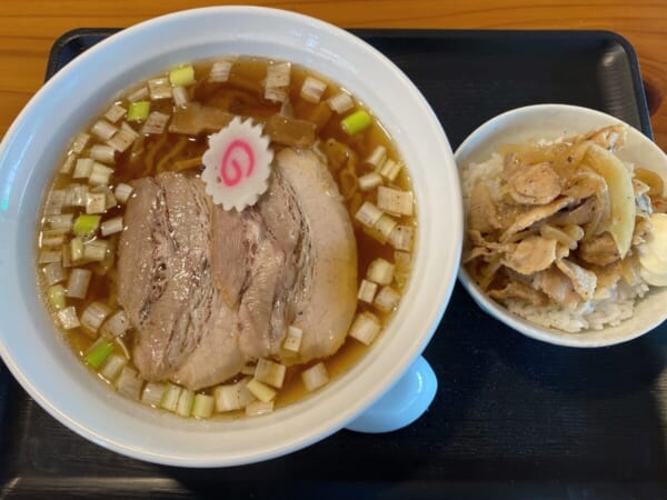 ふたぼし 中華そば、焼肉丼