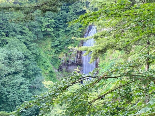 モーカケの滝 南会津郡 檜枝岐村 観光