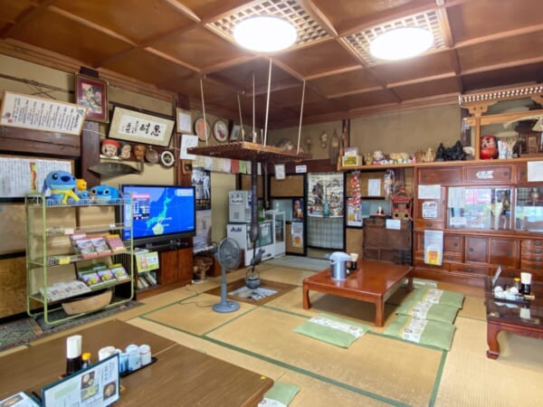 そば処 おおほり 店内