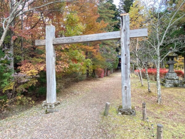 観音沼森林公園 嶽観音堂 鳥居 