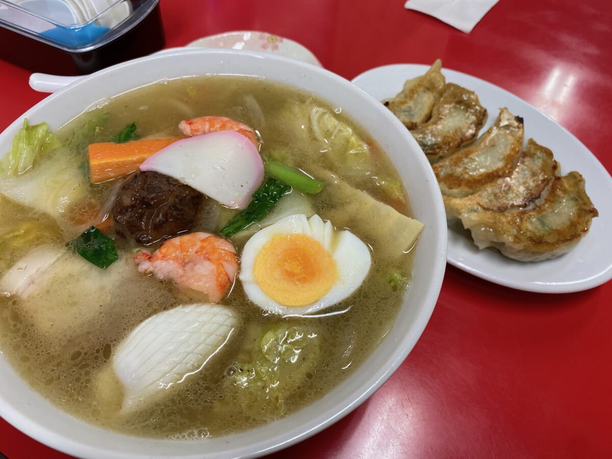 喜多方 源来軒 五目ラーメン&餃子