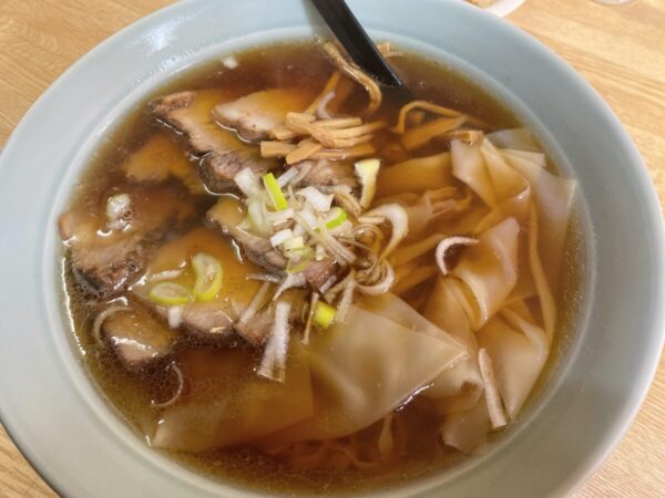 手打ちラーメン いさみ 手打ちチャーシューワンタンメン