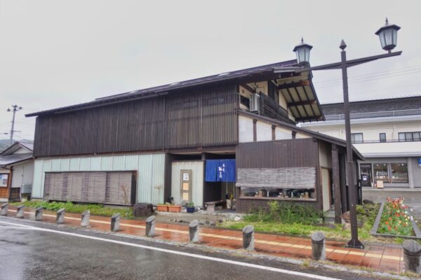 柏屋 店舗外観